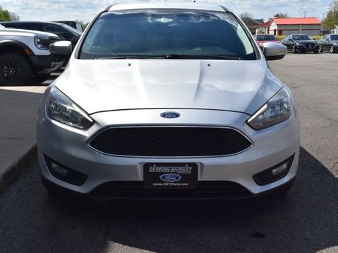 Used 2016 Ford Focus SE w/ Equipment Group 201A FWD image 11