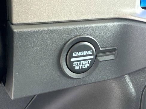 New 2026 Ford Bronco Outer Banks w/ Sasquatch Package image 27