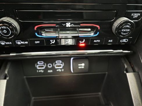 New 2025 Jeep Grand Cherokee Laredo X image 3