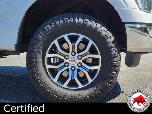 Certified 2022 Ford F150 Lariat w/ Equipment Group 501A Mid image 11