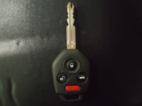 Used 2023 Subaru Impreza 2.0i image 32