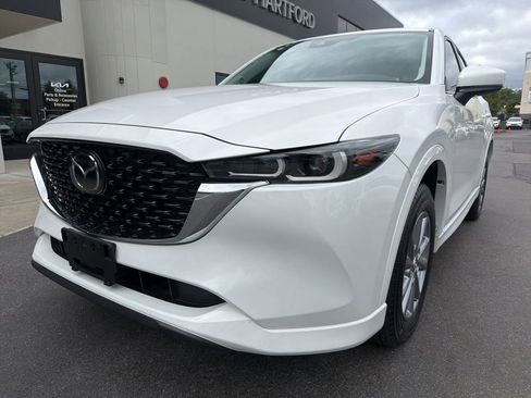 Used 2025 MAZDA CX-5 AWD 2.5 S w/ Preferred Package image 3