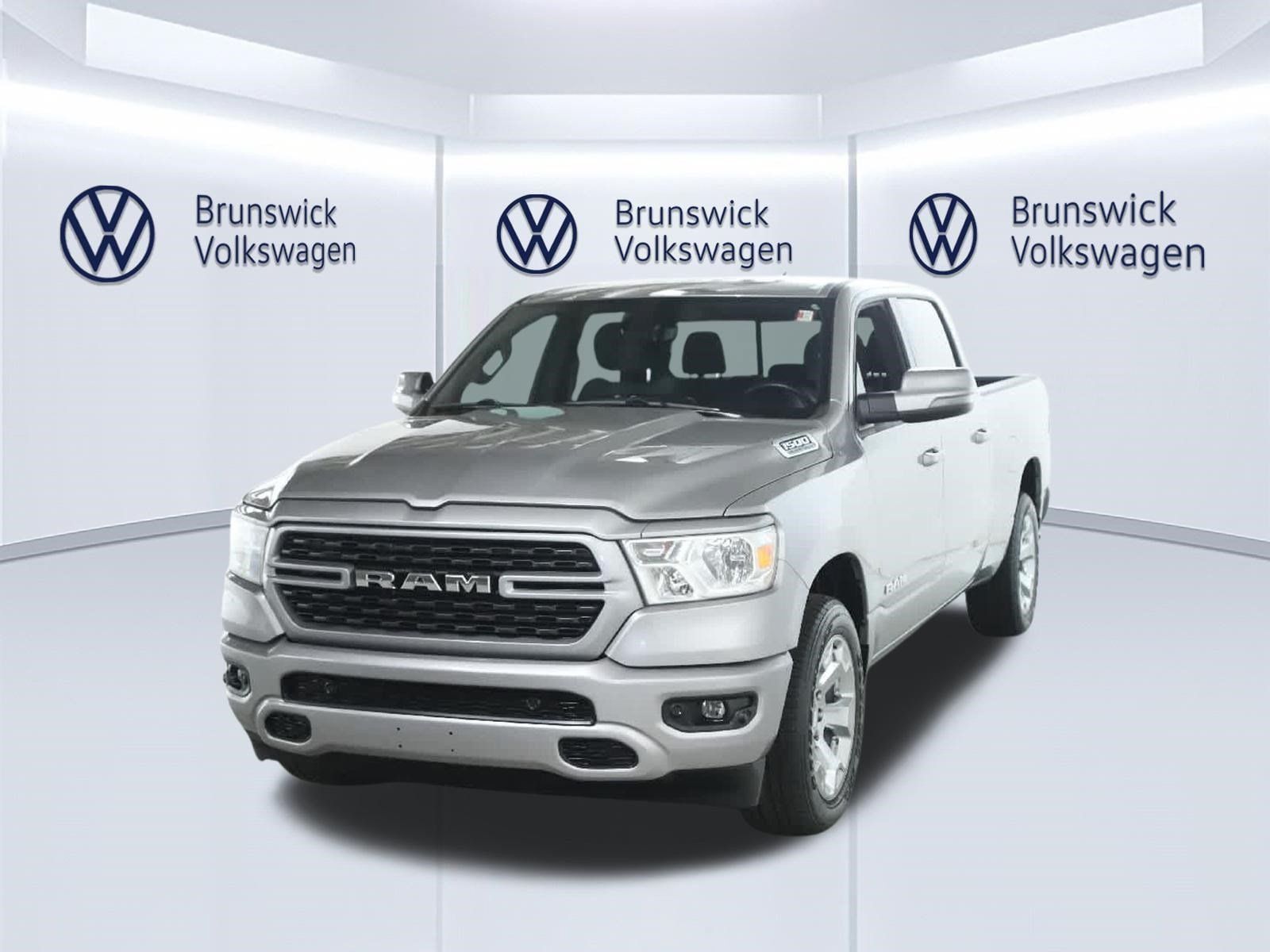 Used 2024 RAM 1500 Big Horn AWD/4WD image 1
