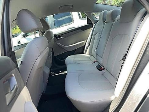 Used 2018 Hyundai Sonata ECO FWD image 7