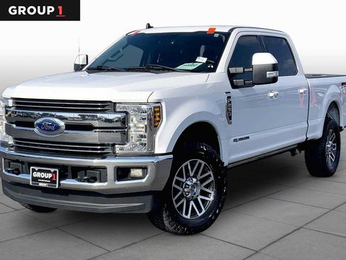 Used 2019 Ford F250 Lariat w/ Lariat Ultimate Package AWD/4WD image 1