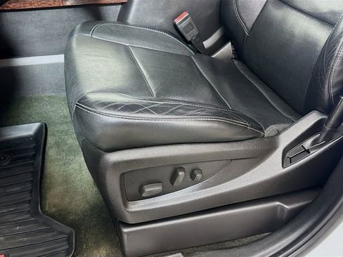 Used 2016 GMC Yukon SLT image 20