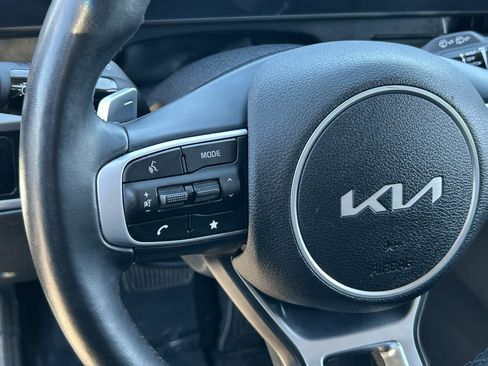 Certified 2023 Kia Sportage EX w/ EX Premium Package image 24