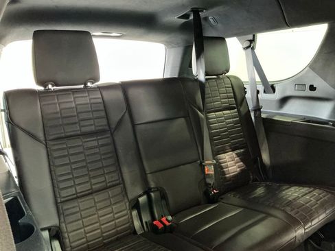 Used 2021 Cadillac Escalade ESV Sport Platinum RWD image 23