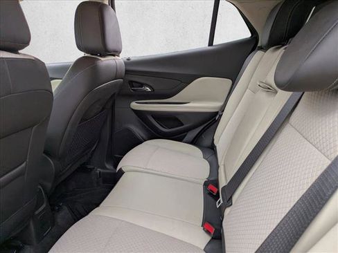 Used 2018 Buick Encore Preferred image 17