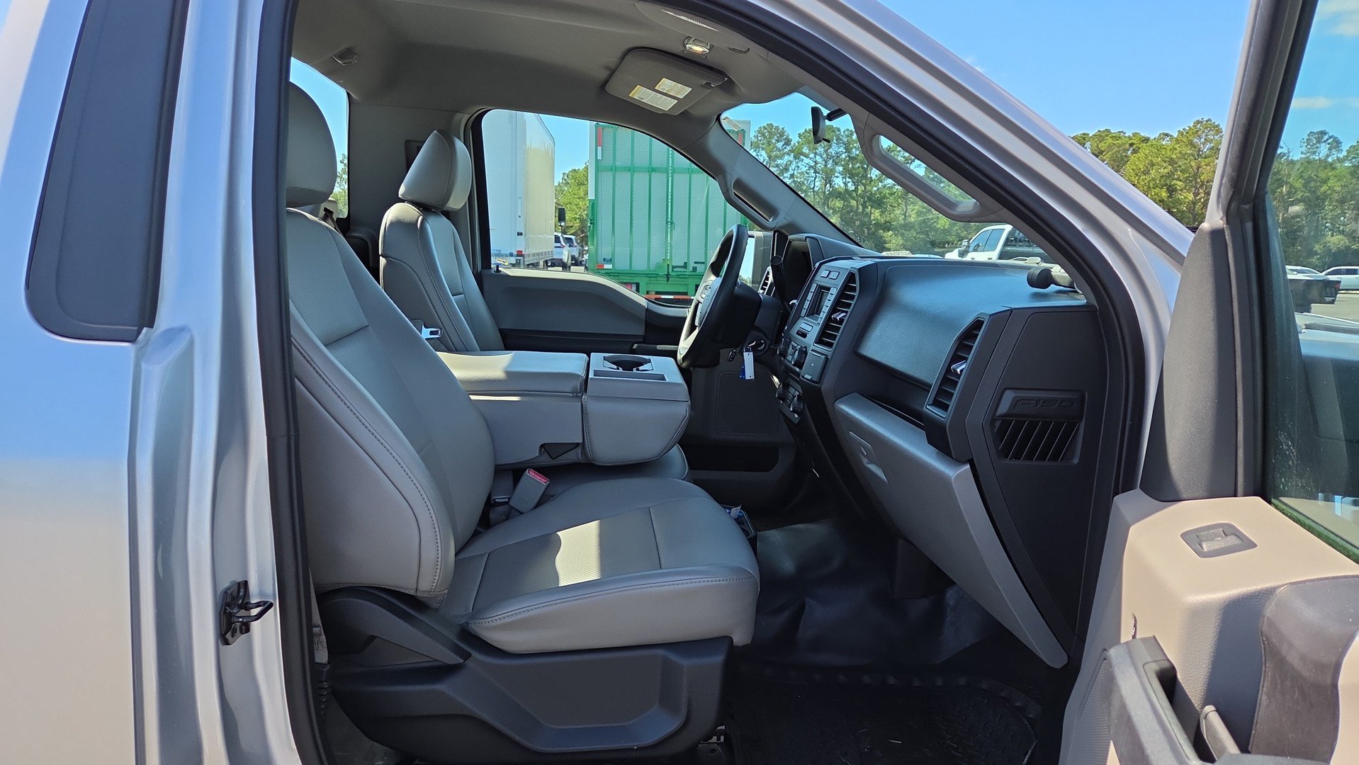 Used 2016 Ford F150 XL w/ Equipment Group 101A Mid RWD image 29