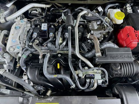 Used 2024 Nissan Sentra SR w/ SR Premium Package image 31