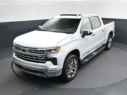 New 2026 Chevrolet Silverado 1500 LTZ w/ LTZ Premium Package AWD/4WD image 35