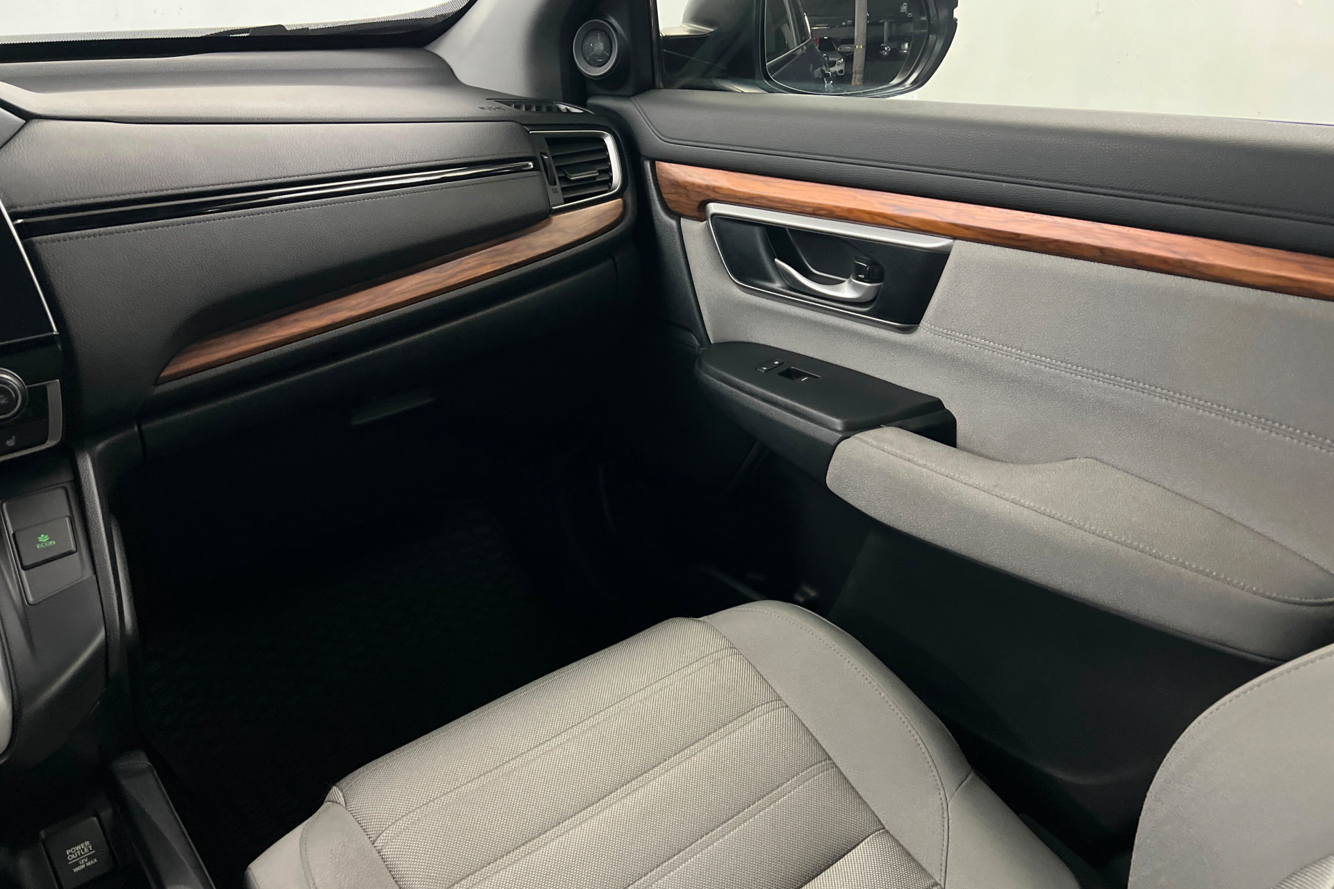 Used 2019 Honda CR-V EX image 11