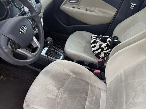 Used 2013 Kia Rio LX w/ PWR Pkg FWD image 8