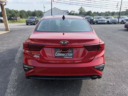 Used 2021 Kia Forte LXS FWD image 5