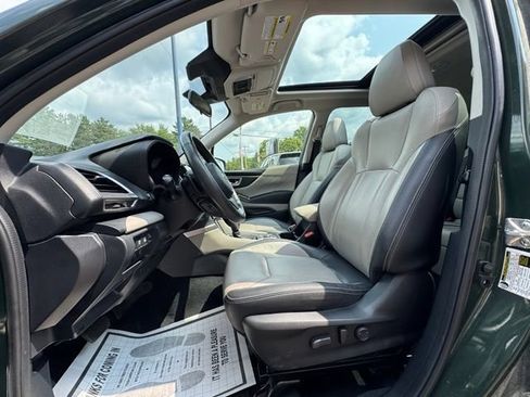 Used 2022 Subaru Forester Limited AWD/4WD image 10