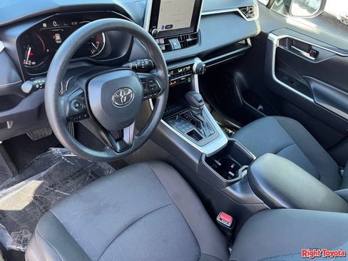 Certified 2025 Toyota RAV4 XLE AWD/4WD image 20