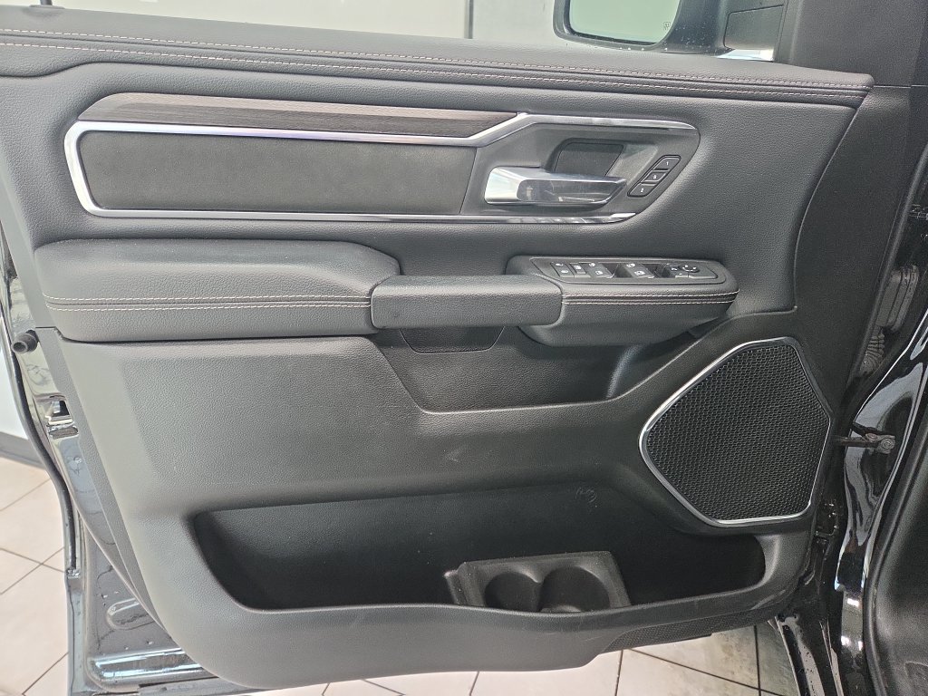 Used 2026 RAM 1500 Laramie AWD/4WD image 30