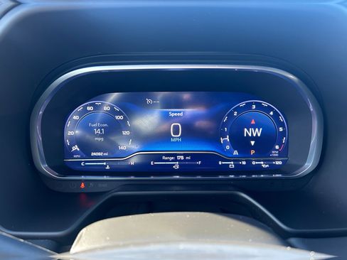 Used 2023 Chevrolet Tahoe Premier image 20