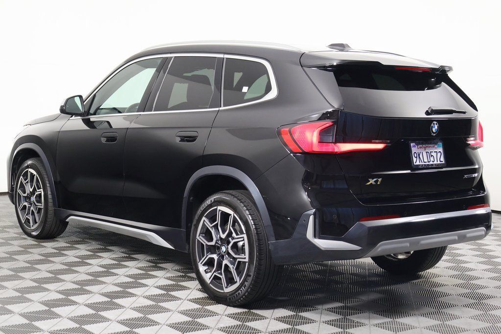 Used 2024 BMW X1 xDrive28i w/ Technology Package AWD/4WD image 6