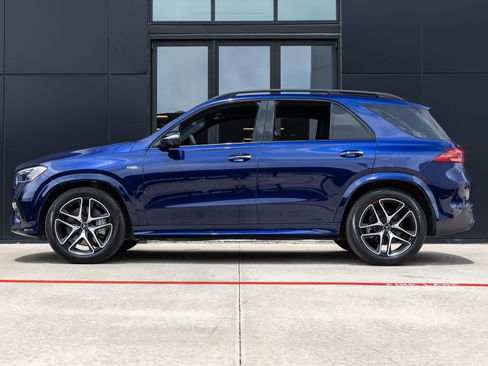 Used 2025 Mercedes-Benz GLE 53 AMG 4MATIC image 9