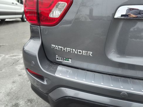 Used 2020 Nissan Pathfinder S image 27