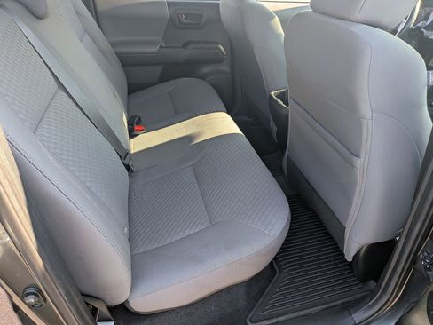 Used 2022 Toyota Tacoma SR image 30