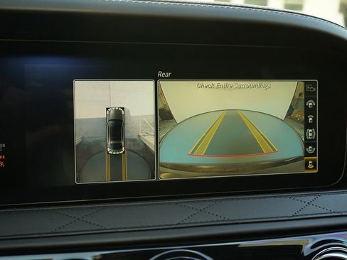 Used 2019 Mercedes-Benz Maybach S 560 4MATIC image 17