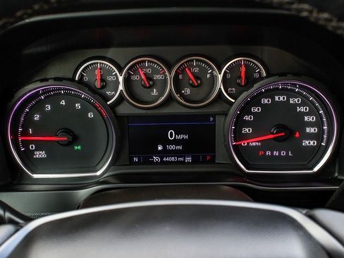 Used 2022 Chevrolet Silverado 1500 LT Trail Boss w/ LT Trail Boss Premium Package image 16