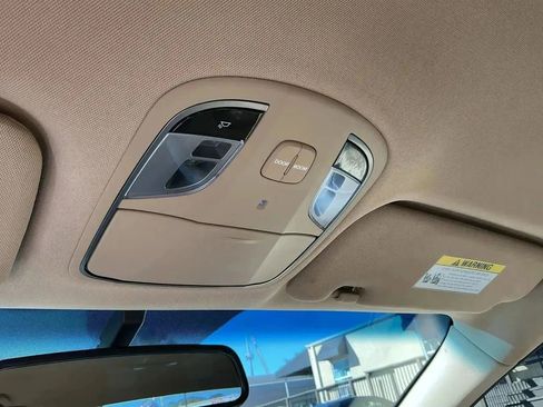 Used 2015 Hyundai Sonata Hybrid FWD image 19