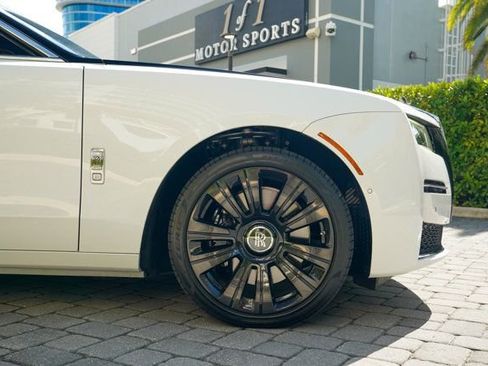 Used 2022 Rolls-Royce Ghost image 33