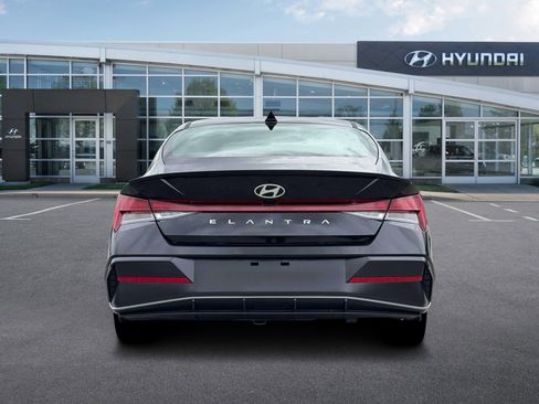 New 2026 Hyundai Elantra SEL Sport Premium FWD image 6