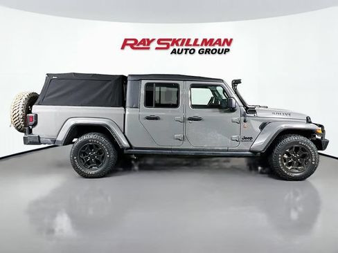 Used 2021 Jeep Gladiator Sport AWD/4WD image 4