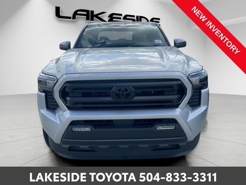 Certified 2025 Toyota Tacoma 4x4 Double Cab image 9