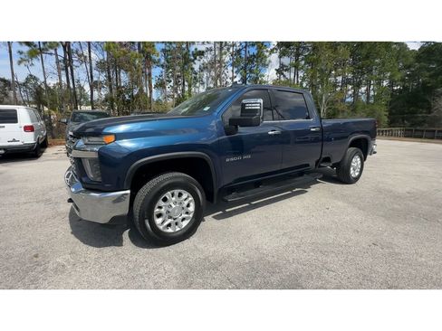 Certified 2020 Chevrolet Silverado 2500 LTZ w/ LTZ Plus Package image 5