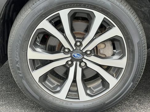 Used 2023 Subaru Forester Limited AWD/4WD image 7