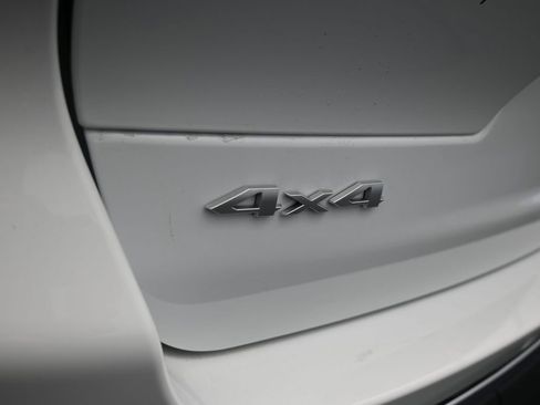 New 2025 Jeep Grand Cherokee L Limited image 32