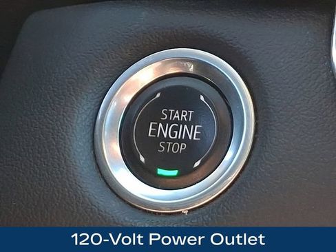 Used 2024 Chevrolet Colorado LT w/ LT Convenience Package III AWD/4WD image 19