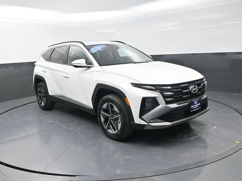New 2026 Hyundai Tucson SEL AWD/4WD image 2