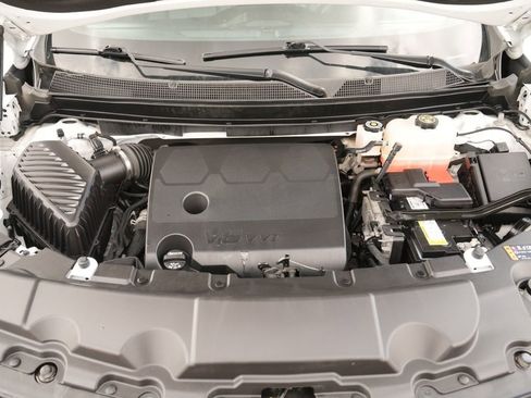 Used 2023 Chevrolet Traverse LT w/ LT Premium Package image 23