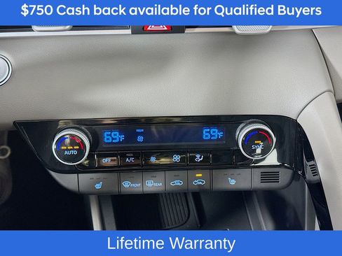 New 2026 Hyundai Elantra SEL Sport image 15