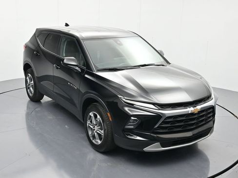 Certified 2025 Chevrolet Blazer LT FWD image 29