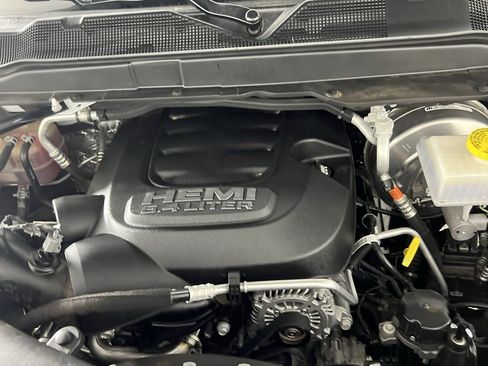 Certified 2024 RAM 2500 Big Horn w/ Sport Appearance Package image 32