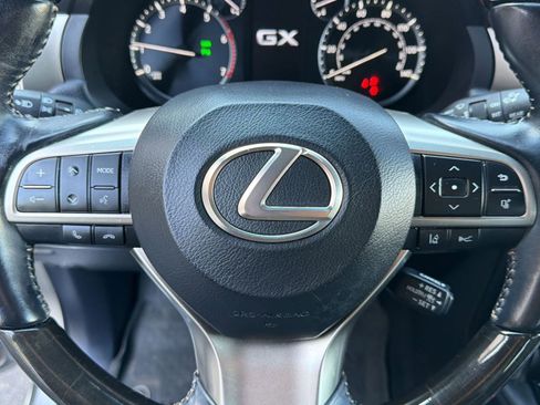 Used 2021 Lexus GX 460 Premium AWD/4WD image 16