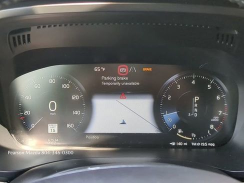 Used 2018 Volvo XC60 T6 Momentum w/ Convenience Package AWD/4WD image 28