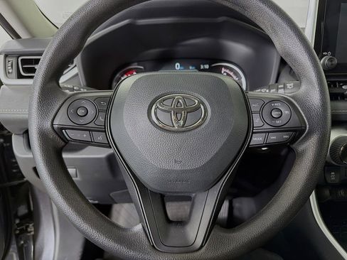 Used 2025 Toyota RAV4 XLE image 14