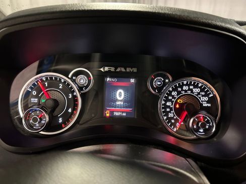 Used 2022 RAM 2500 Big Horn image 16