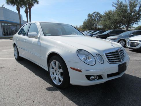Used 2007 Mercedes-Benz E 350 Sedan image 3