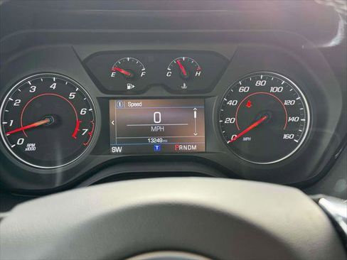 Used 2023 Chevrolet Camaro LT w/ Technology Package image 26