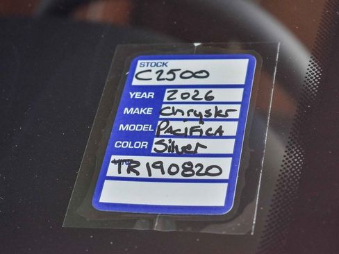 New 2026 Chrysler Pacifica Pinnacle w/ Trailer Tow Group image 29